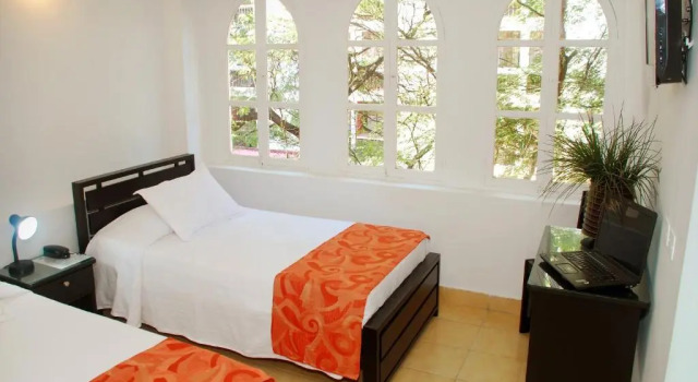 Standard Dreier Zimmer Hotel Edmar
