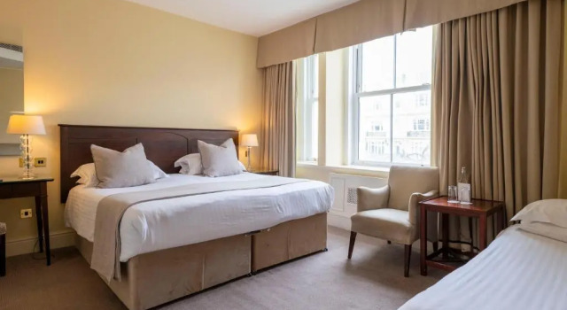 Семейный номер Standard St Georges Hotel - Llandudno