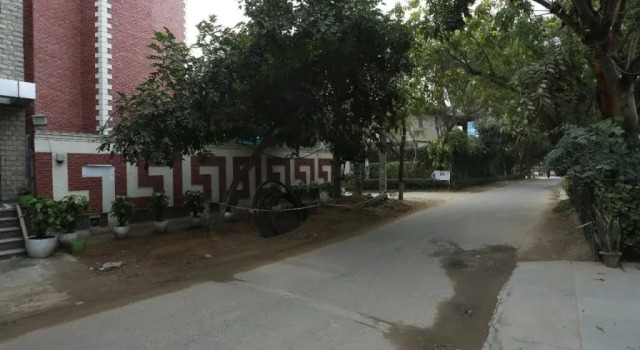 The Luxotica by OYO Rooms, Varaa Hotelli Gurgaon 