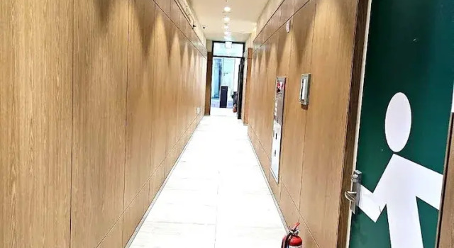 Raviens, Boek Hotel Hotels in Busan met zwembad, in de buurt van Haeundae Global Small Library, Zwembad