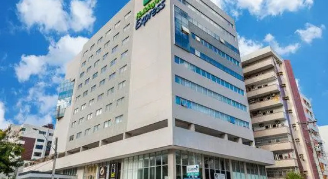 Кровать в общем номере Hilton Garden Inn Maceio