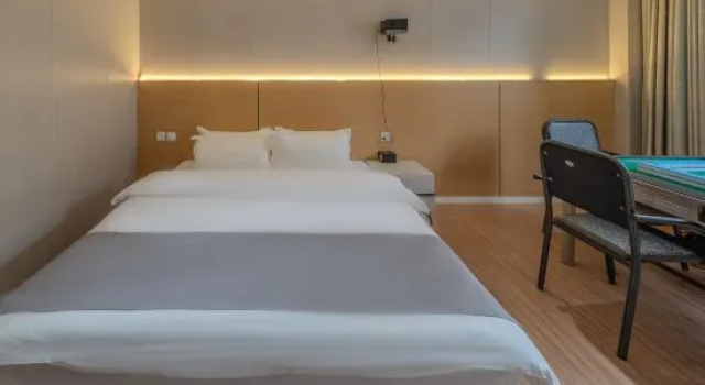 Двухместный семейный люкс Дуплекс с видом на горы Hailuogou Yueshanju Garden Vacation Apartment (Moxi Town)