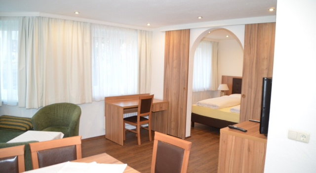 Апартаменты Standard Neue Post Apartments