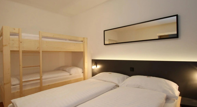 Snug Apartment With Balcony, Prenota Appartamento Hotel a Stiria con parcheggio, Parcheggio
