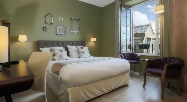 Номер Comfort Hôtel Joyet de Maubec - Teritoria