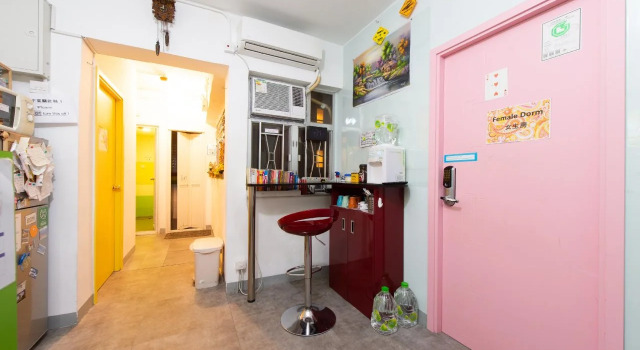 Traveller's Pack Hostel, Boek Hostel Kowloon Hongkong, in de buurt van The ONE