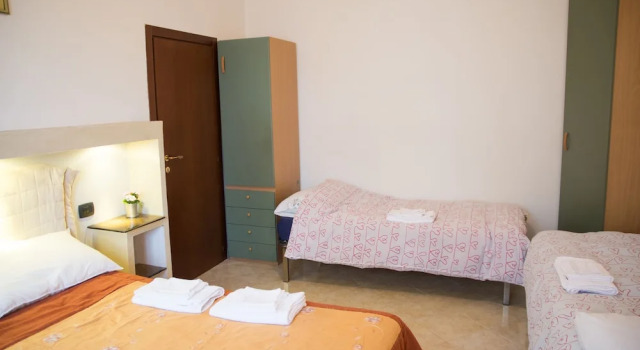 The Best Accommodation in Verona, Prenota Hotel Hotel a Veneto con parcheggio, Parcheggio