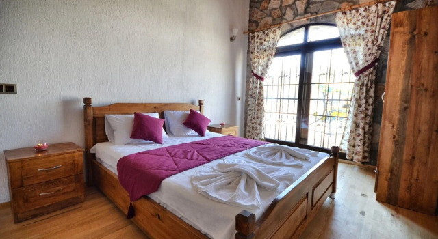 KAY2500 Villa Ferah1 2 Bedrooms, Забронировать Вилла Отели Каякей с бассейном, Бассейн