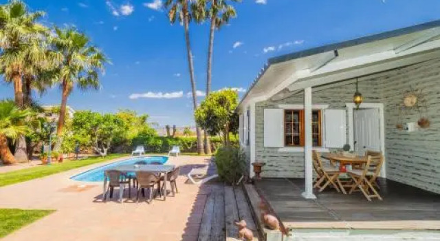 Cubo's Finca Los Ciruelos, Varaa Hotelli Hotellit Malaga Province uima-altaalla, Uima-allas