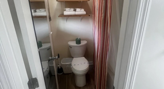 Четырёхместный номер Standard Sea Vista Motel