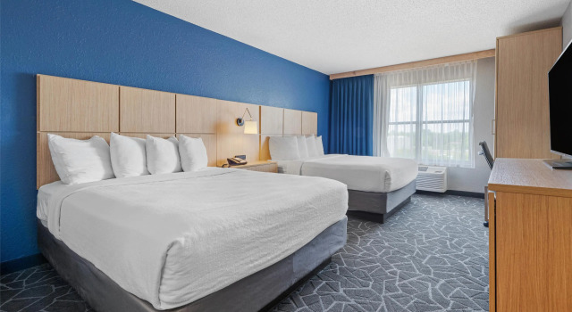 Четырёхместный номер Standard Best Western Eau Claire South