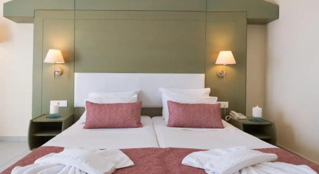 Бунгало Classic с видом на море Kalypso Cretan Village Resort & Spa