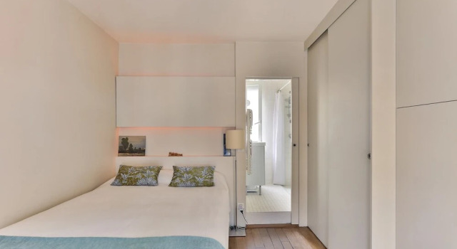 Apartment for 2 10th Arr. Paris, Забронировать Апартаменты/квартира 10-й округ: Республика Париж, рядом с Станция метро Rambuteau