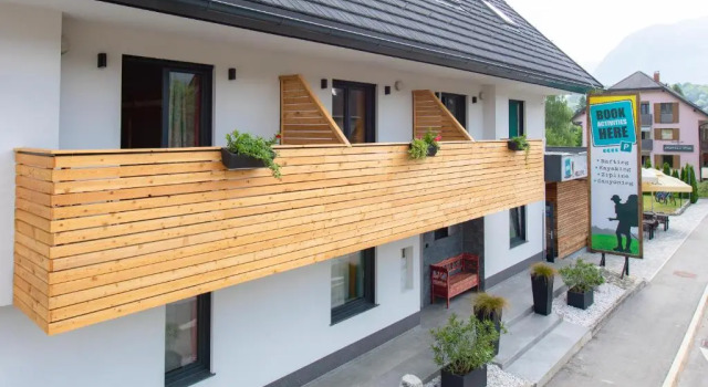 Кровать в общем номере Hostel Soča Rocks