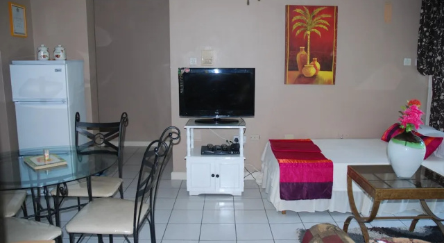 Апартаменты Ocho Rios Sandcastles Ocean View Fantastic Location Sleeps 4