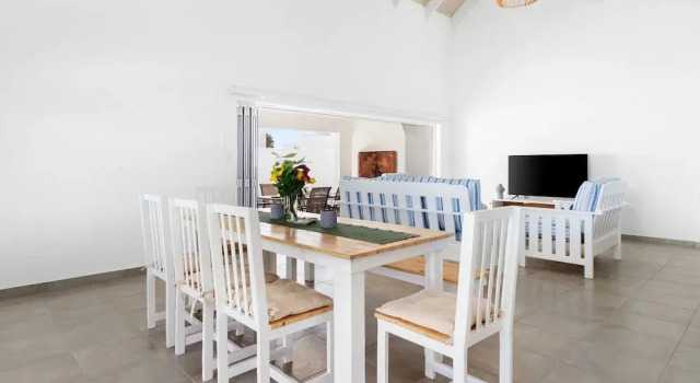 Lampiesbaai Beach House, Забронировать Дом для отпуска Сент-Хелина-Бей Вреденбург