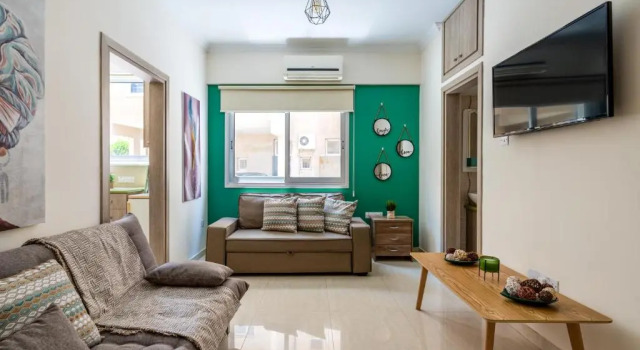 Ziemia 1-BR Apt in Larnaca, Book Hotel Larnaka Larnaca Region