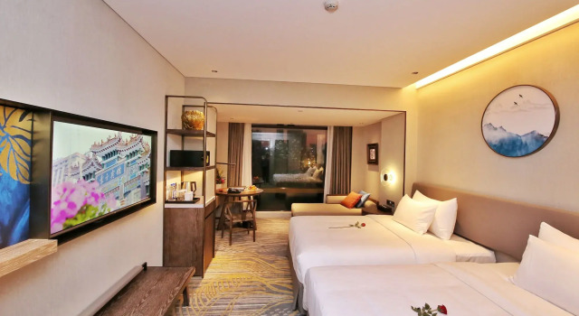 Dong Fang Hotel Guangzhou