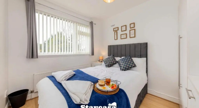 Коттедж с 3 комнатами Charming cosy Home - Your Retreat Awaits