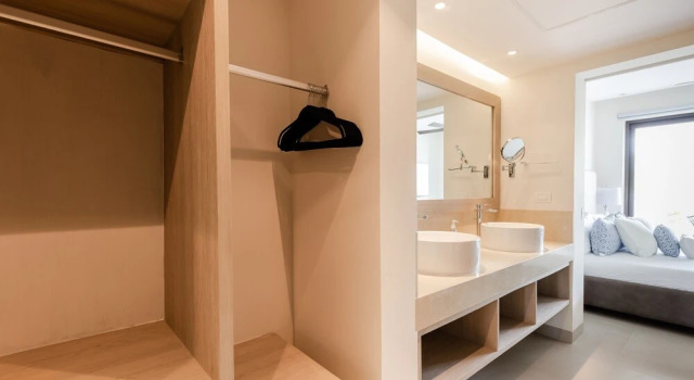 Maxim E 305 2 Bedroom Condo by Redawning, Prenota Hotel Hotel a Quintana Roo con piscina, Piscina