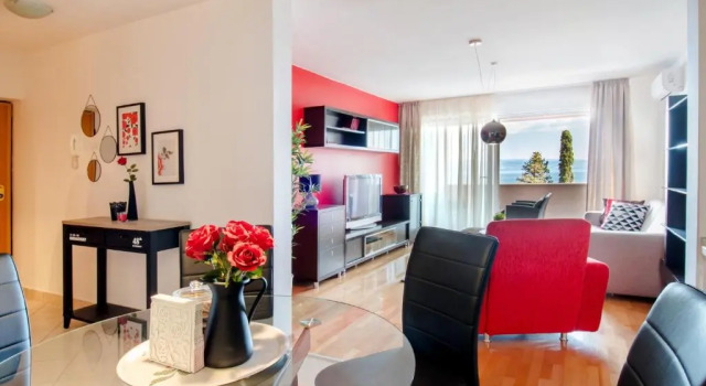 Apartment with beach view, Magis Red, Prenota Appartamento Splitska 