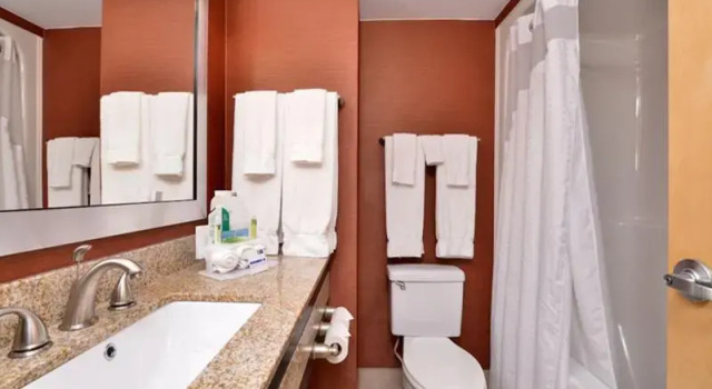 Люкс с красивым видом из окна Holiday Inn Express & Suites - Ocean City by IHG