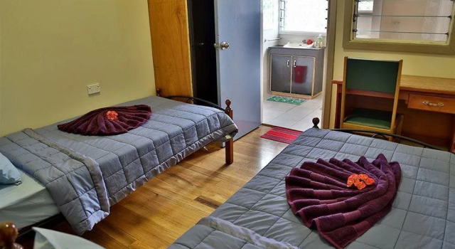 Tanuli Royal Plains Motel, Book Motel Hotels in Guadalcanal with Parking, Parking