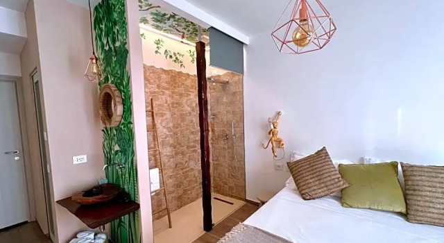Urban jungle rooms, Buchen Sie Hotel Neapel Kampanien