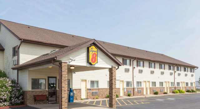 Super 8 by Wyndham Dixon, Buchen Sie Hotel Dixon Illinois