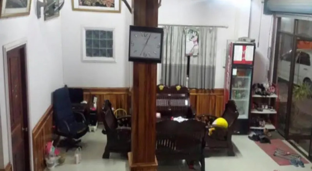Kingmala Guesthouse, Rezerwuj Hotel Hotele w Luang Namtha z parkingiem, Parking