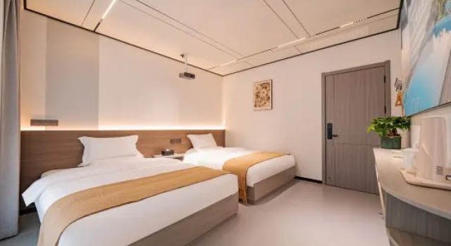Люкс Grand Fengnan Courtyard · Liuzhu Boutique Stay (Jingdezhen Ceramic Art Avenue Taoxichuan)