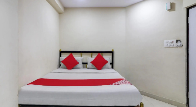 OYO 75687 Hotel Sun City