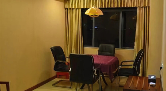 Hotel D Huidong Leiduo