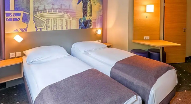 Номер Standard B&B Hotel Stuttgart-Vaihingen