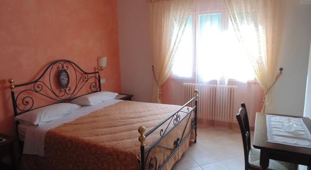 Bed & Breakfast Bigotti, Rezerwuj Hotel Fano 