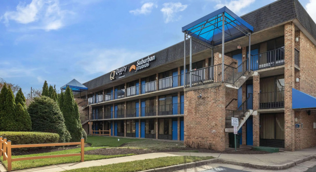 Quality Inn Vienna - Tysons Corner, Забронировать Отель Тайсонс 