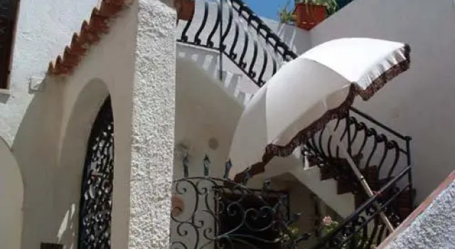La Corte di Zaccaria, Book Hotel Hotels in Sicily with Parking, Parking