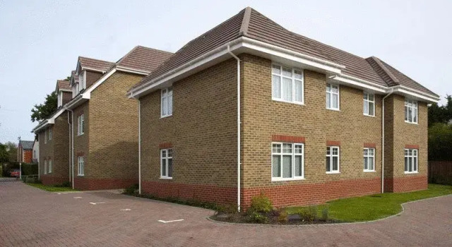 SACO Camberley - Wentworth Place, Забронировать Отель Кемберли Суррей