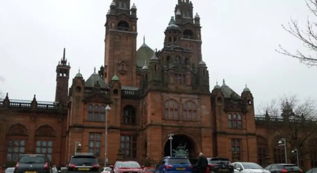 Fabulous location, One Bedroom West End Flat, just off Byres rd, close to SEC & Hydro, Забронировать Отель Глазго Стратклайд, рядом с Научный центр