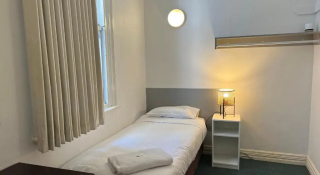Трёхместный номер Standard Wallaby Backpackers Hostel Perth - note - Valid passport required to check in