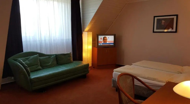 Трёхместный номер Standard Hotel Restaurant Klostermühle