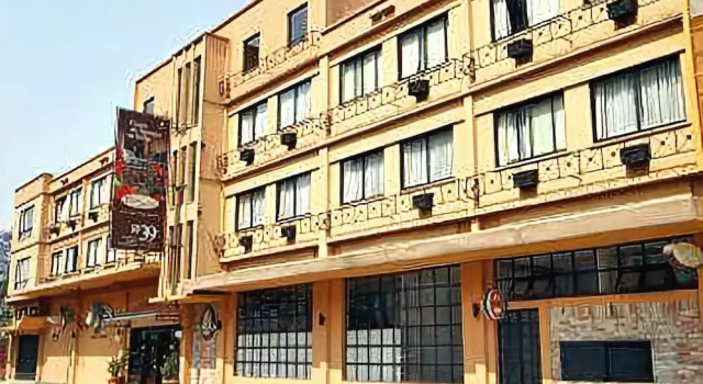 Villagio Hotel, Забронировать Отель Отели Куритиба 3 звезды, рядом с Торговый центр Estacao, 3*