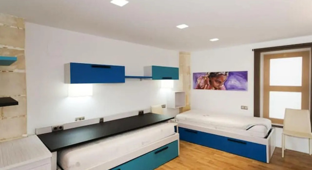 House With one Bedroom in Jerez de la Frontera, With Pool Access, Enclosed Garden and Wifi Near the Beach, Забронировать Отель Отели Херес-де-ла-Фронтера с бассейном, рядом с St. Peter's Church, Бассейн