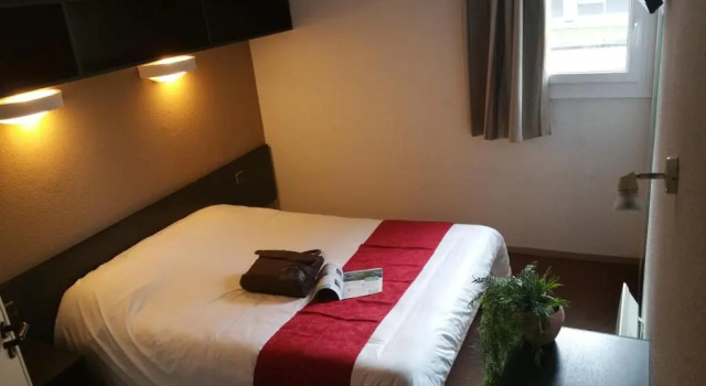 Номер Standard Hôtel du Parc Limoges & Restaurant "Le temps dune pause"