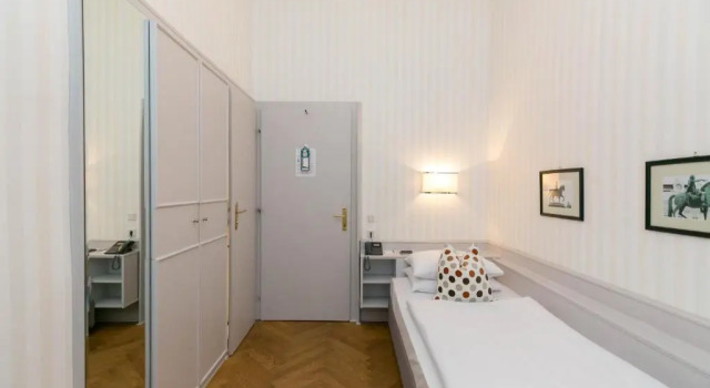 Номер Standard Hotel Kärntnerhof