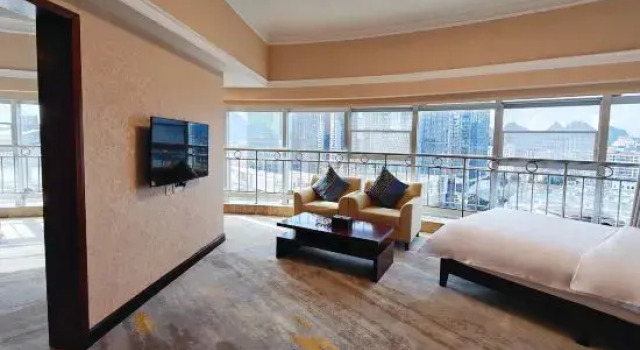 Люкс Executive Golden Dragon Airlines Grand Hotel