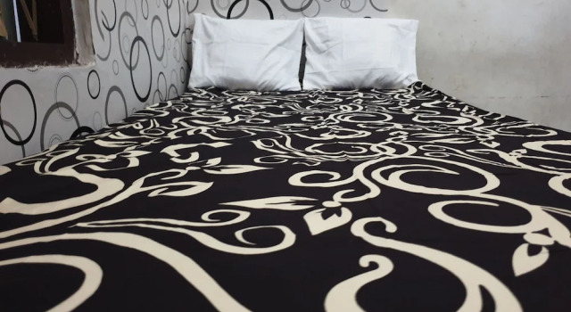 Economy room OYO Life 92622 Jatiluhur Kost Syariah