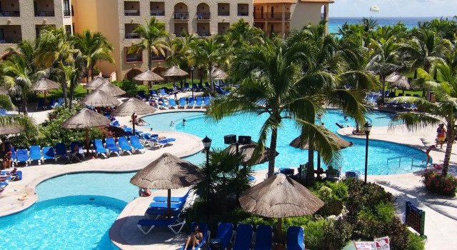 Полулюкс Hacienda Отель Sandos Playacar All Inclusive