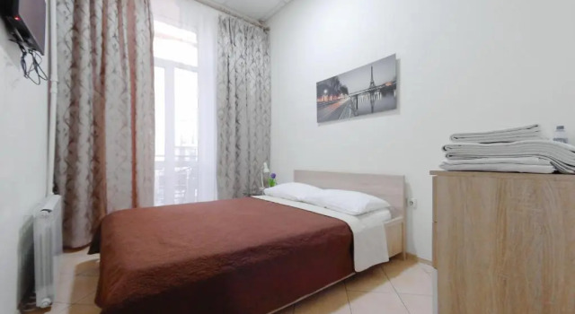 Mini hotel Non-Stop, Забронировать Мини-отель Мини-отели Киева, рядом с Обелиск городу-герою Киеву, Мини-отель