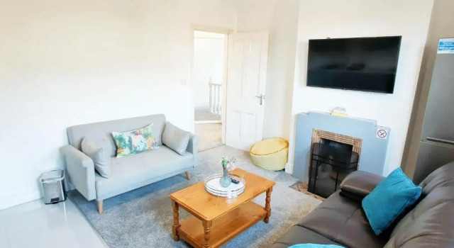 C-New Flat,4 Adults,20 mins to Beach,Netflix,Wifi